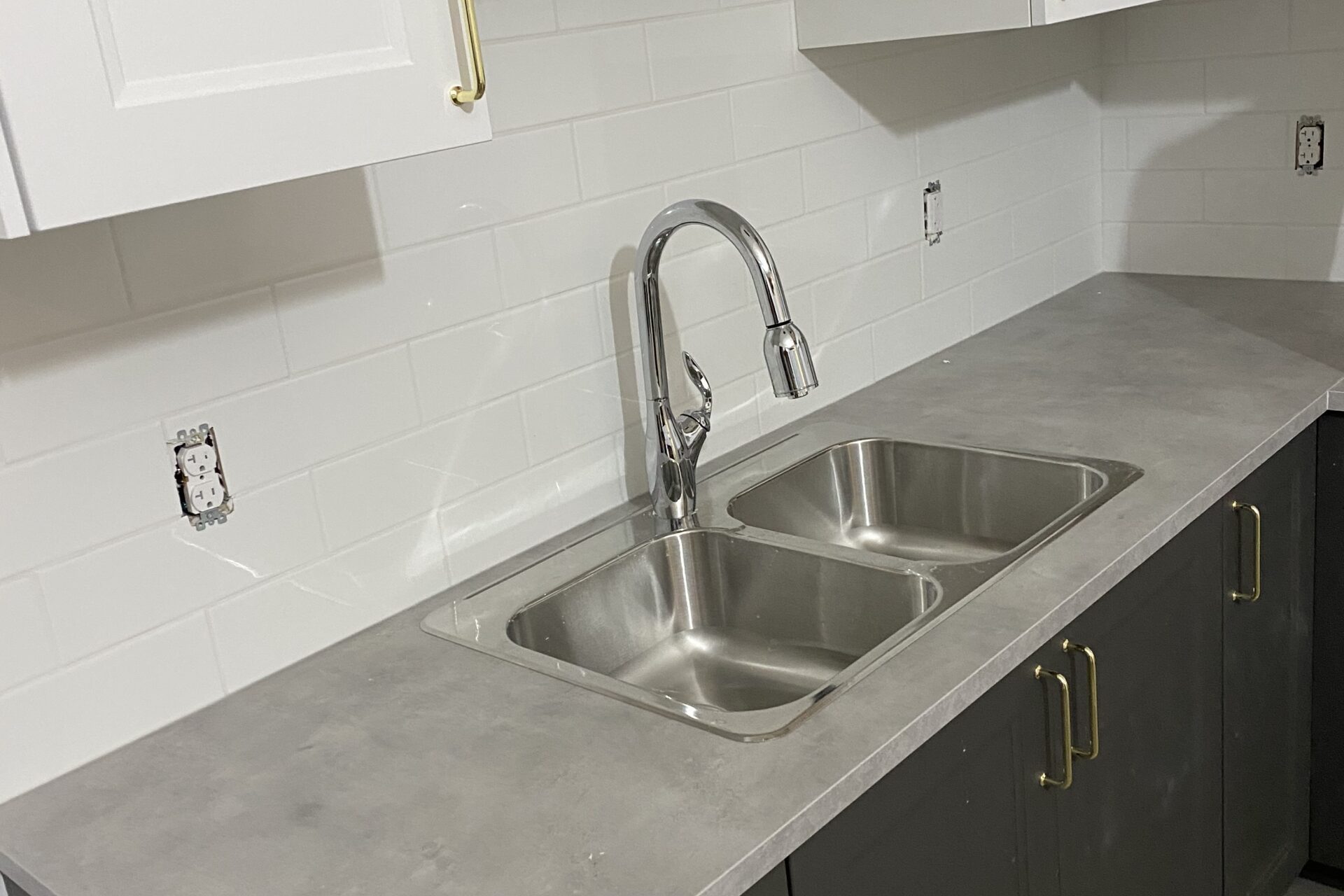 plumbing fixtures installation Lethbridge